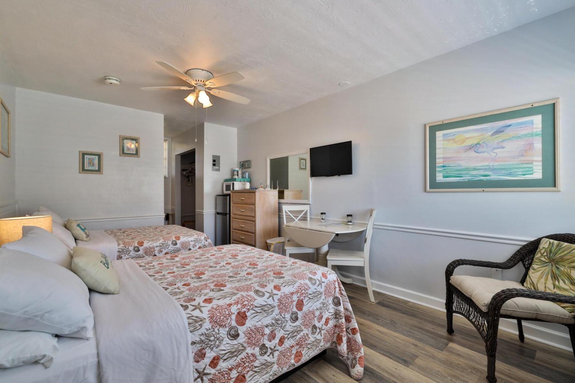 Coastal Waters 107 - A Studio Poolside Retreat New Smyrna Beach Εξωτερικό φωτογραφία